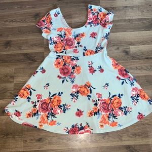 Derek Heart Floral Dress Size Large